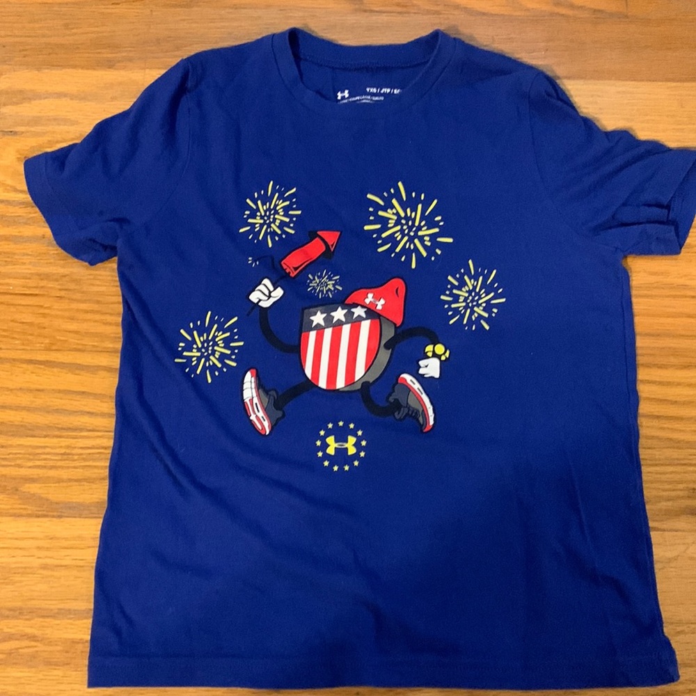 Under Armour TShirt